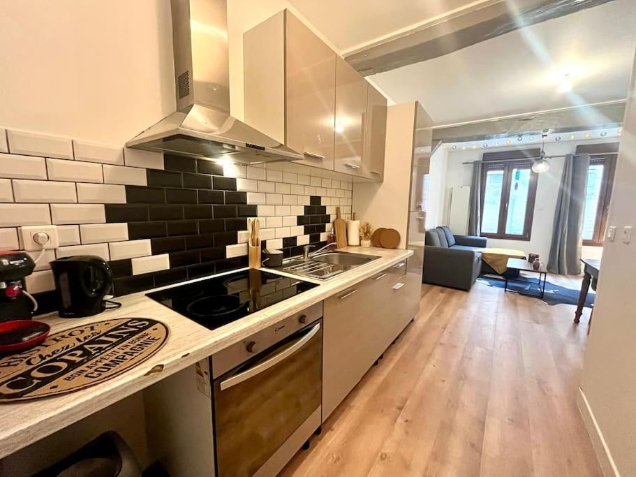 Le Countryside- Hyper Centre Apartment ซ็องส์ ภายนอก รูปภาพ